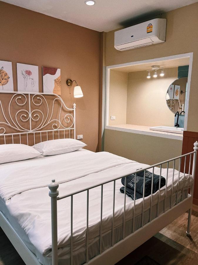 Eden Hotel Bangsean Ban Laem Thaen Kültér fotó